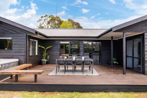 Photo of property in 15 Heron Place, Maunu, Whangarei, 0110