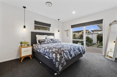 Photo of property in 74 Penetaka Heights, Pyes Pa, Tauranga, 3112