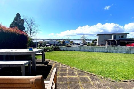 Photo of property in 132 Kingswood Road, Brookfield, Tauranga, 3110