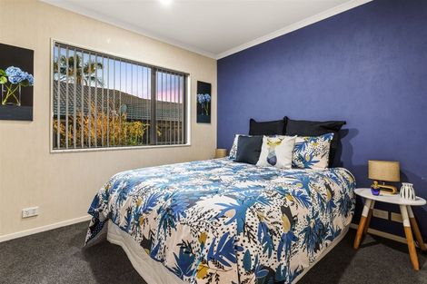 Photo of property in 28 Richfield Crescent, Westgate, Auckland, 0614