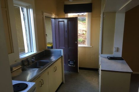 Photo of property in 1 Duchess Avenue, Dunedin Central, Dunedin, 9016