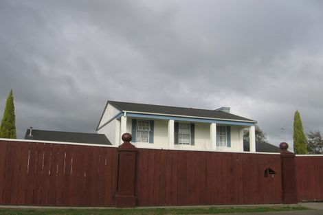 Photo of property in 2 Hanmer Place, Highbury, Palmerston North, 4412