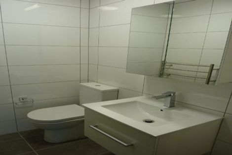 Photo of property in Canvas Apartments, 7/307 Willis Street, Te Aro, Wellington, 6011