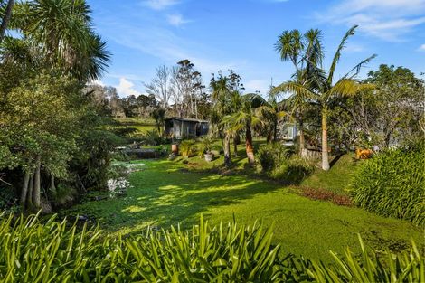 Photo of property in 93 Hamilton Road, Waimauku, 0881