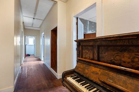 Photo of property in 105 Brecon Road, Stratford, 4332