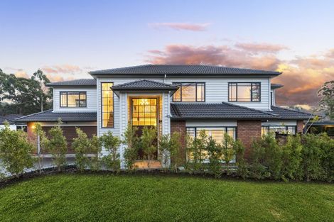 Photo of property in 54 Sapperton Drive, Henderson, Auckland, 0612