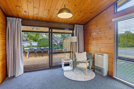 Photo of property in 21 Awanui Drive, Waikanae, 5036