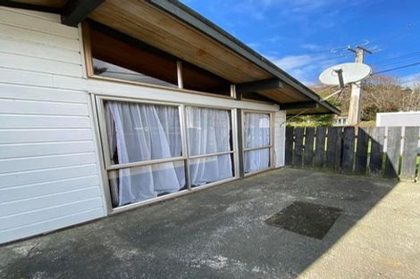 Photo of property in 3/89 Pinehaven Road, Pinehaven, Upper Hutt, 5019