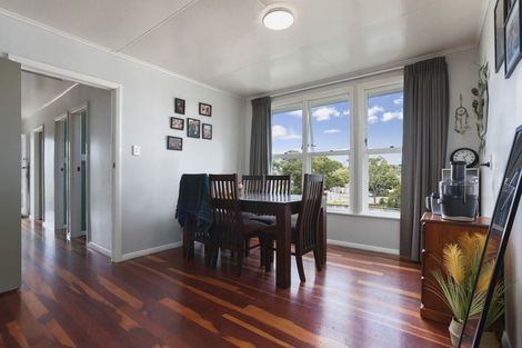 Photo of property in 4a Shoreham Street, Avondale, Auckland, 0600