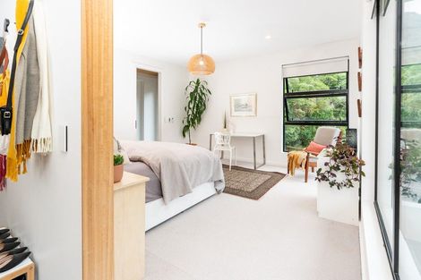 Photo of property in 17 Kim Street, Khandallah, Wellington, 6035