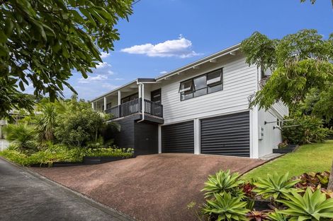 Photo of property in 2/660 Beach Road, Browns Bay, Auckland, 0630