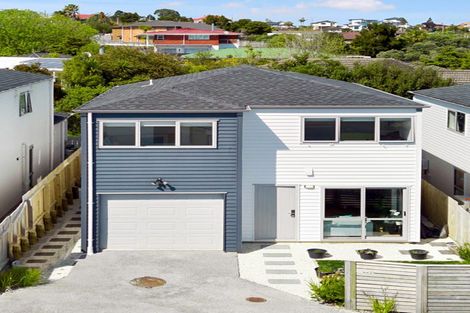 Photo of property in 240c Whitney Street, Blockhouse Bay, Auckland, 0600