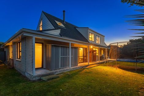 Photo of property in 42 Awanui Drive, Waikanae, 5036