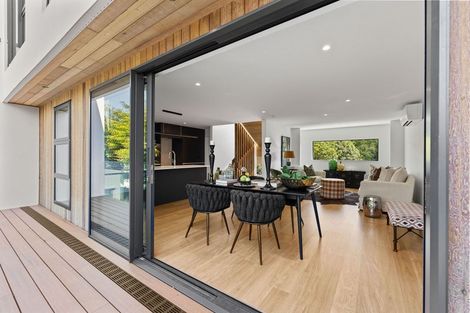 Photo of property in 2/11 Carlton Mill Road, Merivale, Christchurch, 8014