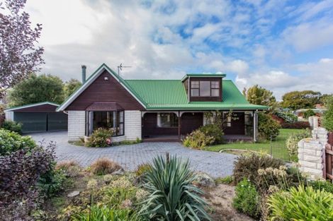 Photo of property in 33 Whitehall Street, Mairehau, Christchurch, 8013
