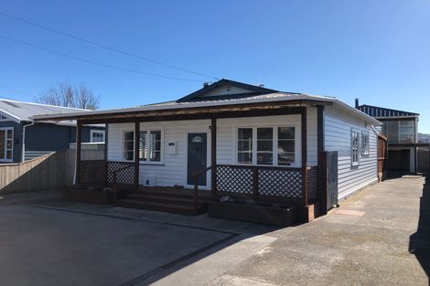 Photo of property in 21 Elizabeth Street, Moera, Lower Hutt, 5010