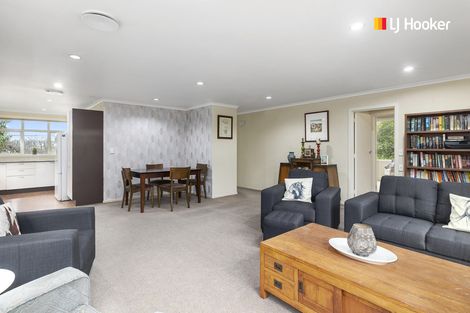 Photo of property in 11 Glenross Street, Glenross, Dunedin, 9011