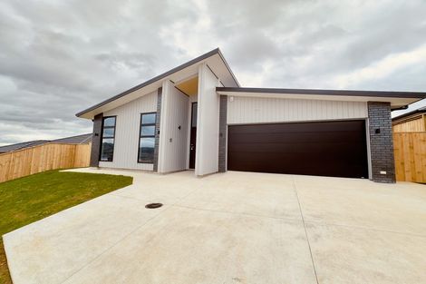 Photo of property in 10 Viv Green Place, Pokeno, 2402