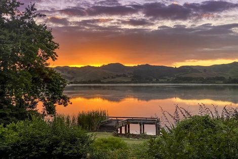 Photo of property in 32 Kimihia Road, Huntly, 3700