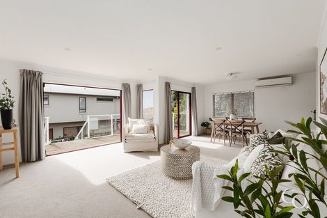 Photo of property in 376 Papamoa Beach Road, Papamoa Beach, Papamoa, 3118