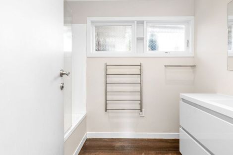 Photo of property in 11 Saint Pauls Road, Chartwell, Hamilton, 3210