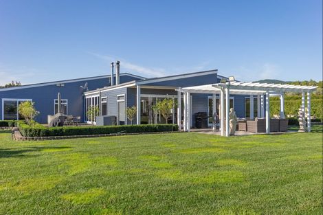 Photo of property in 342a Tararua Road, Levin, 5571