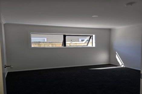 Photo of property in 19 Rotoiti Place, Paraparaumu, 5032