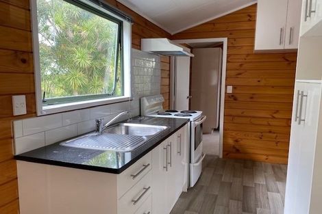 Photo of property in 30 Leaver Place, Weymouth, Auckland, 2103