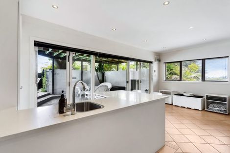 Photo of property in 5 Amante Crescent, Mairangi Bay, Auckland, 0630