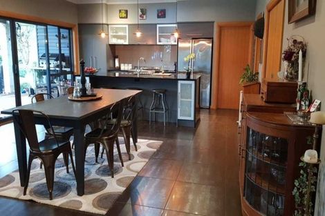 Photo of property in 1 Avenue Road, Greenmeadows, Napier, 4112