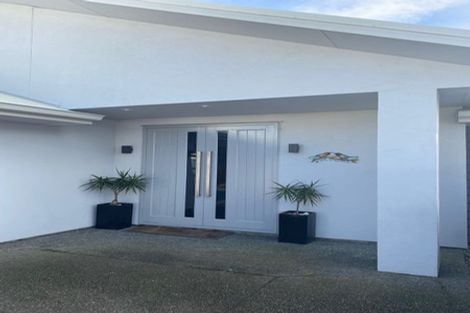 Photo of property in 5 Waiora Place, Pyes Pa, Tauranga, 3112