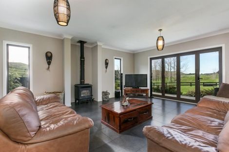 Photo of property in 8 Waipuka Road, Waimarama, Havelock North, 4294