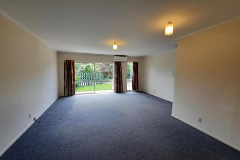 Photo of property in 2/200 Withells Road, Avonhead, Christchurch, 8042