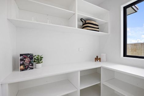 Photo of property in 10 Waterford Farm Road, Halswell, Christchurch, 8025