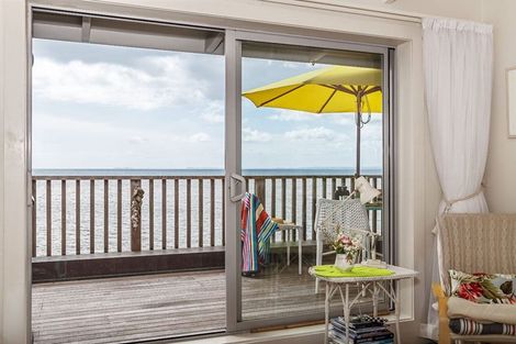 Photo of property in 5/4 Arkles Strand, Arkles Bay, Whangaparaoa, 0932