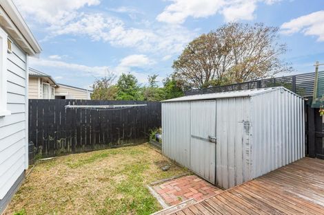 Photo of property in 104 Randwick Road, Moera, Lower Hutt, 5010