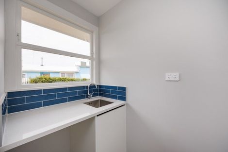 Photo of property in 2 Katene Street, West End, Palmerston North, 4412