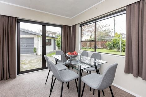 Photo of property in 23 Breadalbane Road, Havelock North, 4130