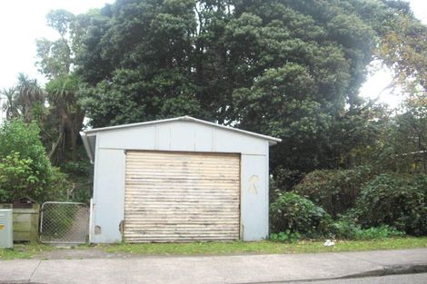 Photo of property in 17 Tilley Road, Paekakariki, 5034