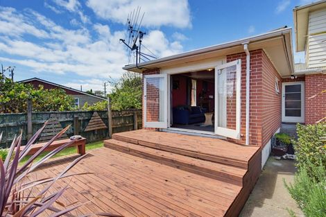 Photo of property in 3 Armagh Street, Levin, 5510