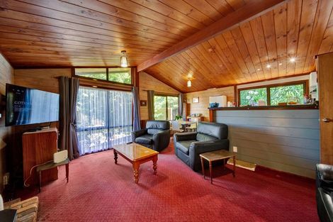 Photo of property in 23 Ambury Place, Merrilands, New Plymouth, 4312