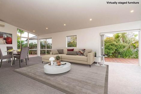 Photo of property in 4 O'farrell Drive, One Tree Point, 0118