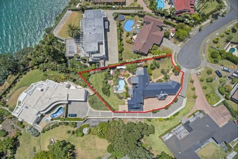 Photo of property in 9 Colleen Court, Cockle Bay, Auckland, 2014