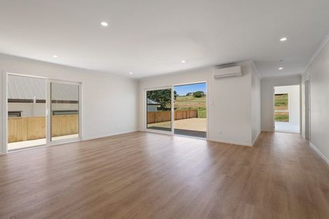 Photo of property in 49 Ta Moko Drive, Gulf Harbour, 0930