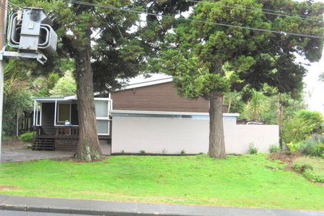 Photo of property in 1/2 Claude Road, Hillpark, Auckland, 2102