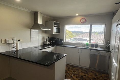 Photo of property in 63 Tiriwa Drive, Massey, Auckland, 0614