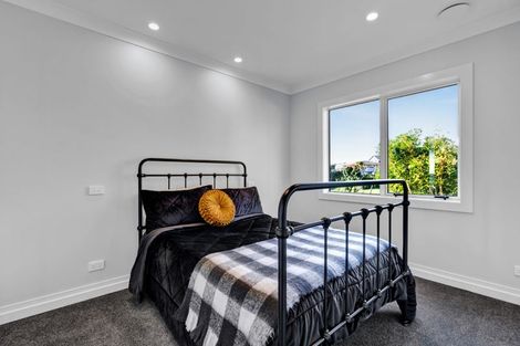 Photo of property in 20a Maple Crescent, Whalers Gate, New Plymouth, 4310