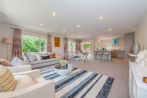 Photo of property in 4 Regatta Road, Torbay, Auckland, 0630