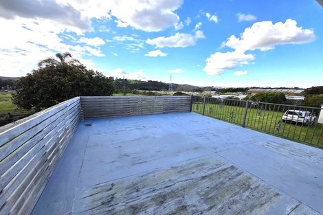 Photo of property in 6 Deacon Road, Riverhead, Kumeu, 0892