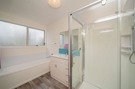 Photo of property in 3/127 Lemon Street, New Plymouth, 4312